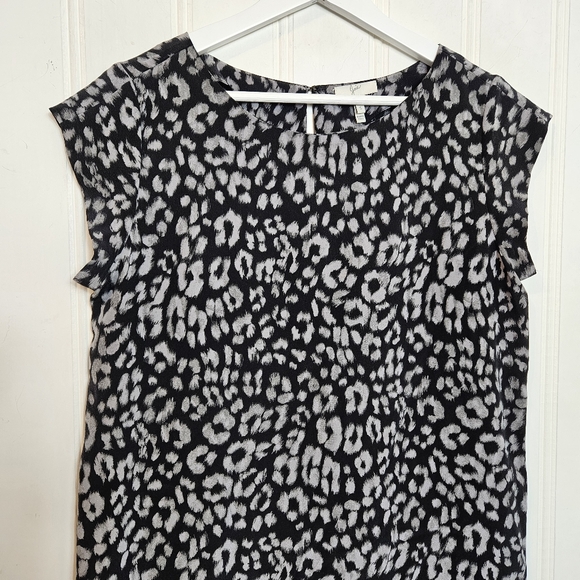 Joie Silk Leopard Dress Womens Size S Weaver Black Short Sleeve Relaxed Fit - Picture 3 of 12